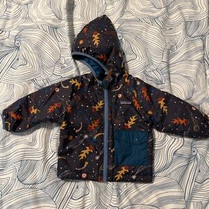 Patagonia patterned space puffball reversible coat 6-12 months